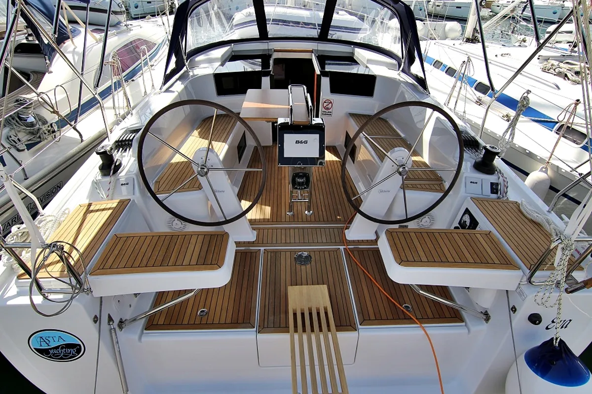 Cockpit of Eva, a Hanse Yachts Hanse 418 sailboat at Općina Sukošan, Croatia