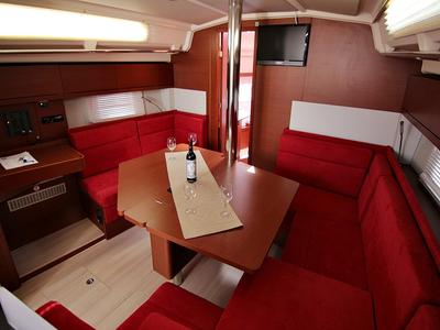 Salon of Eva, a Hanse Yachts Hanse 418 sailboat at Općina Sukošan, Croatia