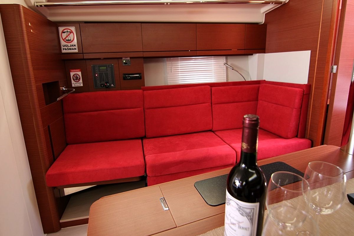 Salon of Eva, a Hanse Yachts Hanse 418 sailboat at Općina Sukošan, Croatia