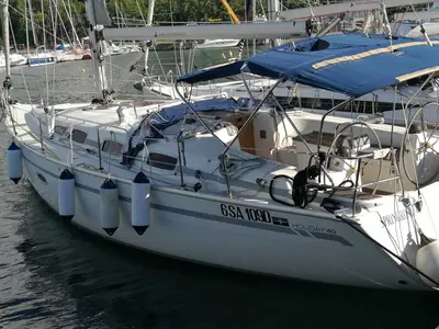 Springrose, a Bavaria Bavaria 40 Cruiser sailboat at Rodi Garganico, Italy