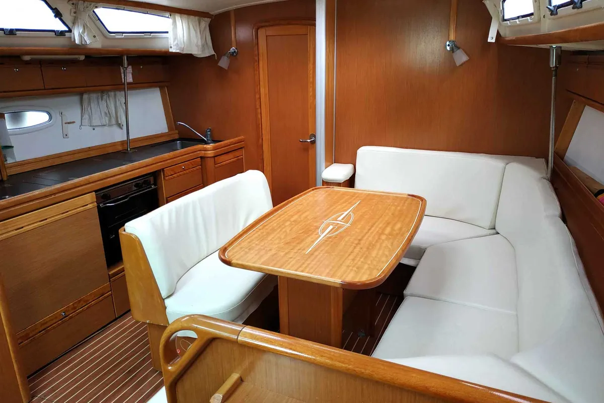 Springrose, a Bavaria Bavaria 40 Cruiser sailboat at Rodi Garganico, Italy