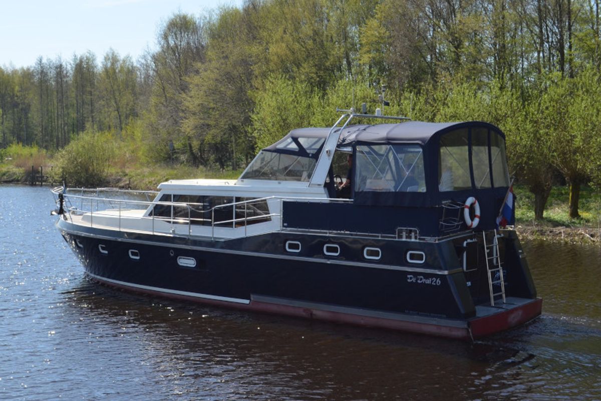 Exterior view of Drait 33, a De Drait Renal 50 motorboat at Drachten, Netherlands