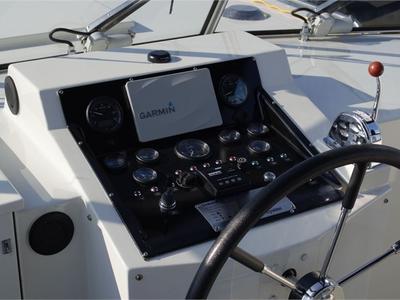 Cockpit of Ryanne, a De Drait Kotterjacht 13.5 GL motorboat at Woudsend, Netherlands