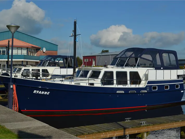 Exterior view of Ryanne, a De Drait Kotterjacht 13.5 GL motorboat at Woudsend, Netherlands