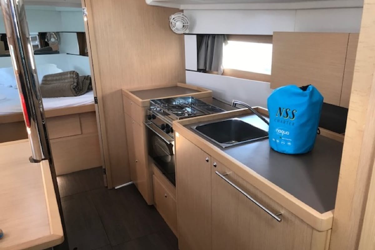 Galley of Zosma, a Beneteau Oceanis 38.1 sailboat at Rosignano Solvay, Italy