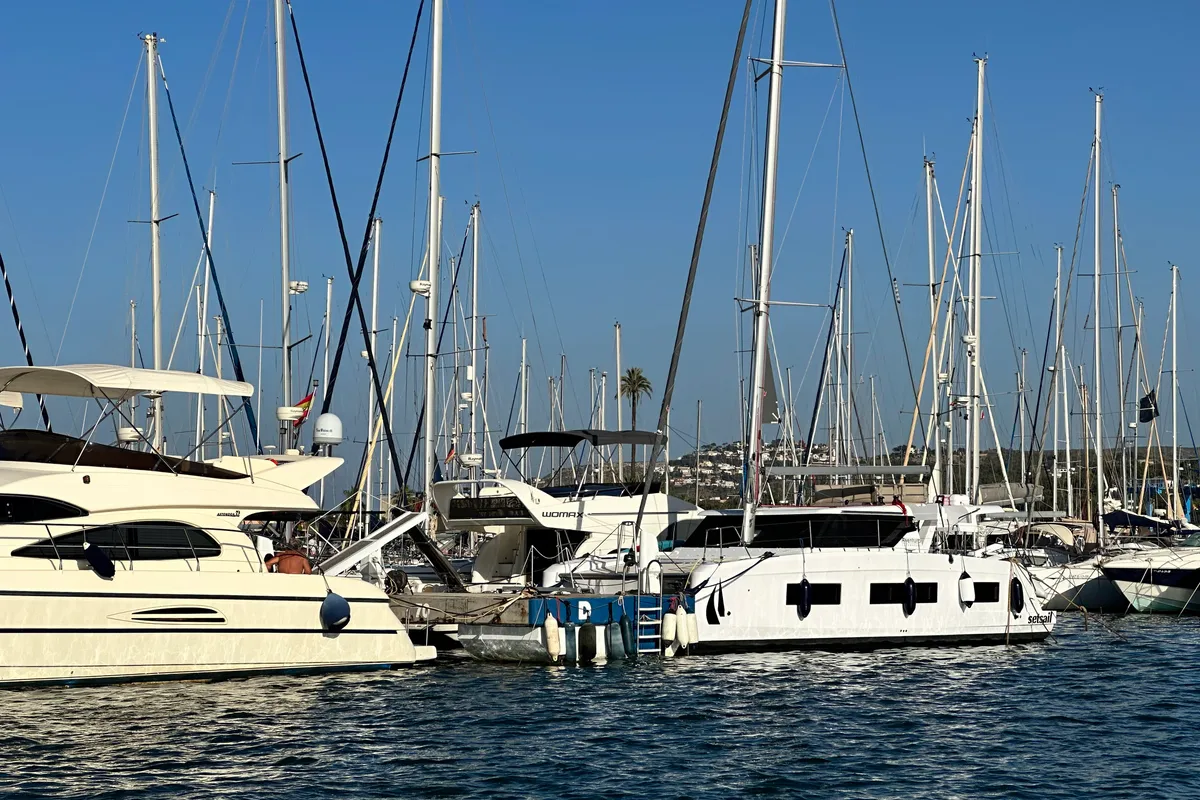 Exterior view of Manalua, a Aventura Catamarans Aventura 37 catamaran at Valencia, Spain