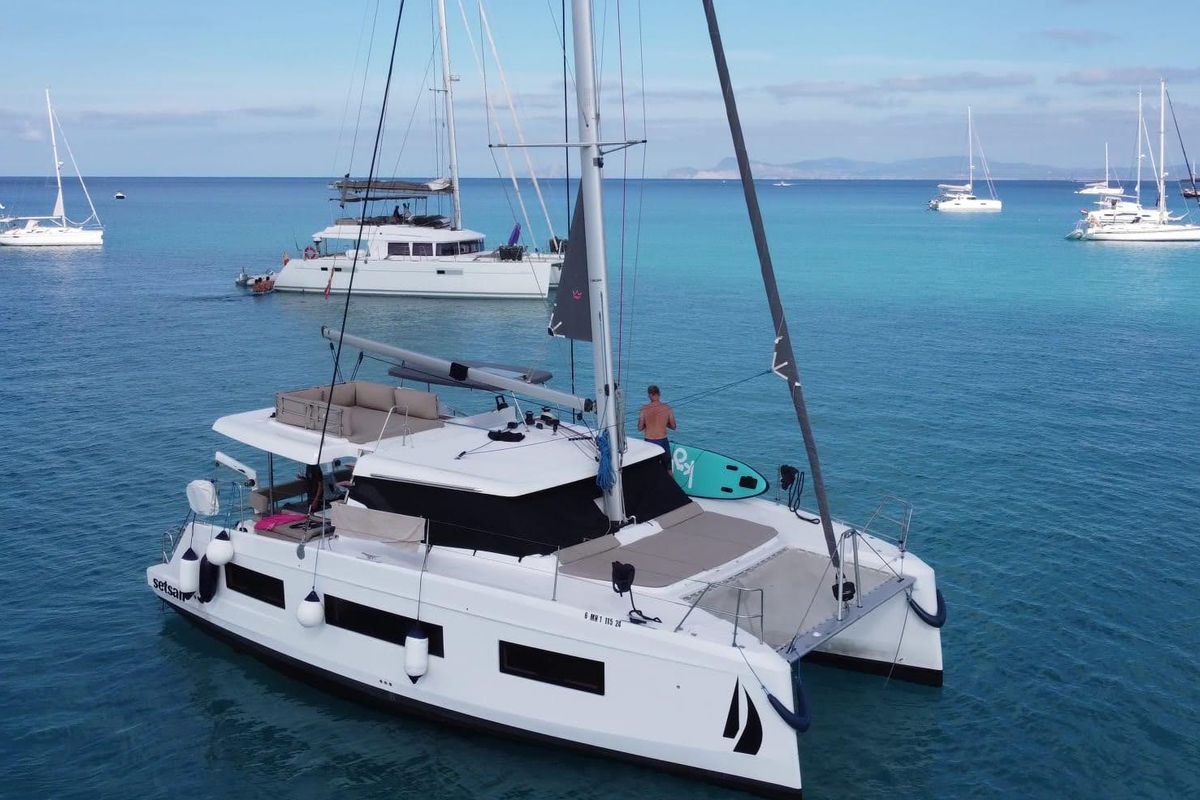 Exterior view of Manalua, a Aventura Catamarans Aventura 37 catamaran at Valencia, Spain