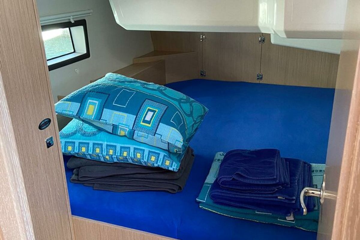 Cabin on Seawave, a Bavaria C42 sailboat at Općina Vrsar, Croatia
