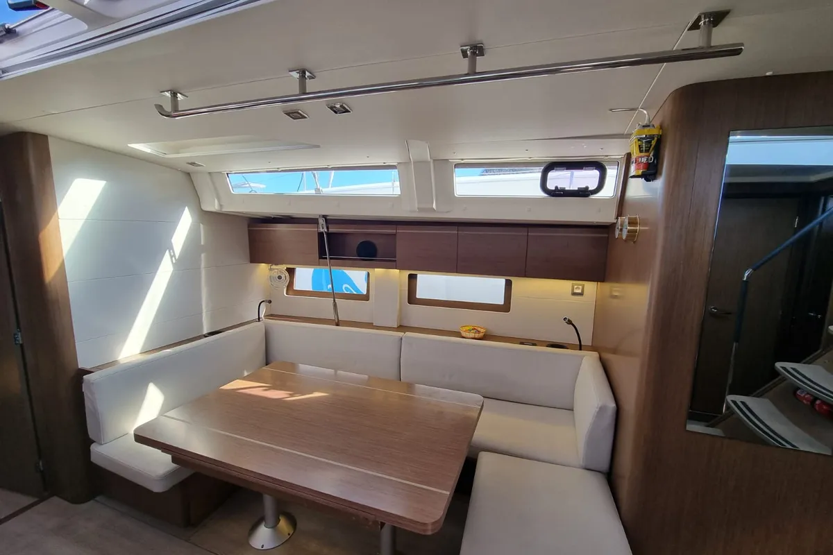 Salon of Tsuki, a Beneteau Oceanis 51.1 sailboat at Lavreotiki Municipal Unit, Greece