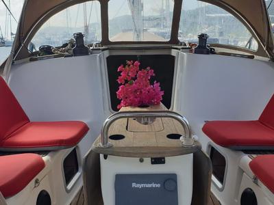 Cockpit of No Mad, a Jeanneau Sun Odyssey 42 i sailboat at Alameda, United States