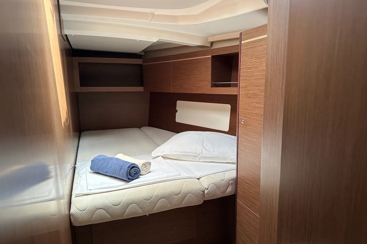 Cabin on BLUE SKY, a Beneteau Oceanis 46.1 sailboat at Dubrovnik, Croatia