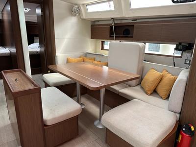 Salon of BLUE SKY, a Beneteau Oceanis 46.1 sailboat at Dubrovnik, Croatia