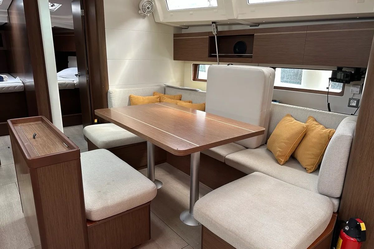 Salon of BLUE SKY, a Beneteau Oceanis 46.1 sailboat at Dubrovnik, Croatia