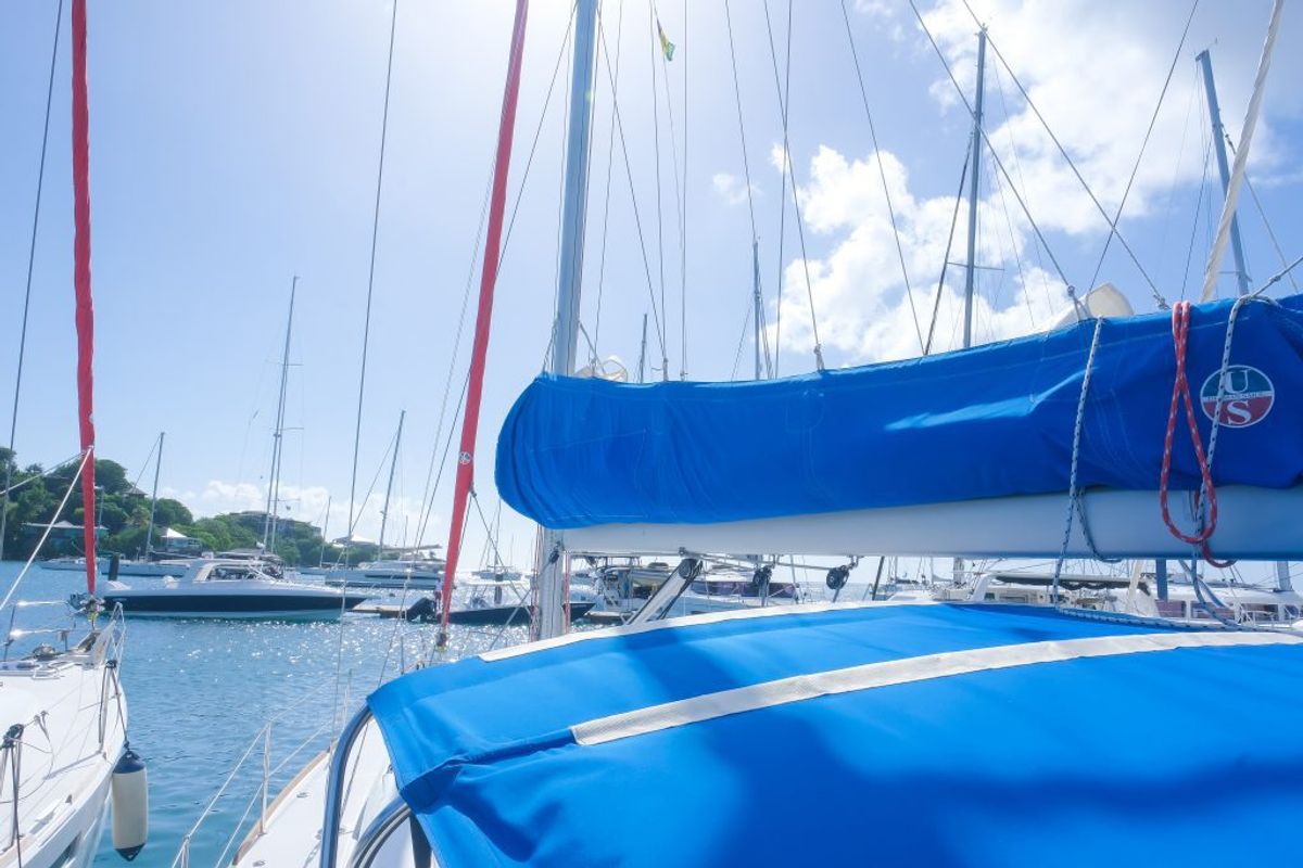 Makin Memories, a Jeanneau Sun Odyssey 419 sailboat at Ribishi, Saint Vincent and the Grenadines