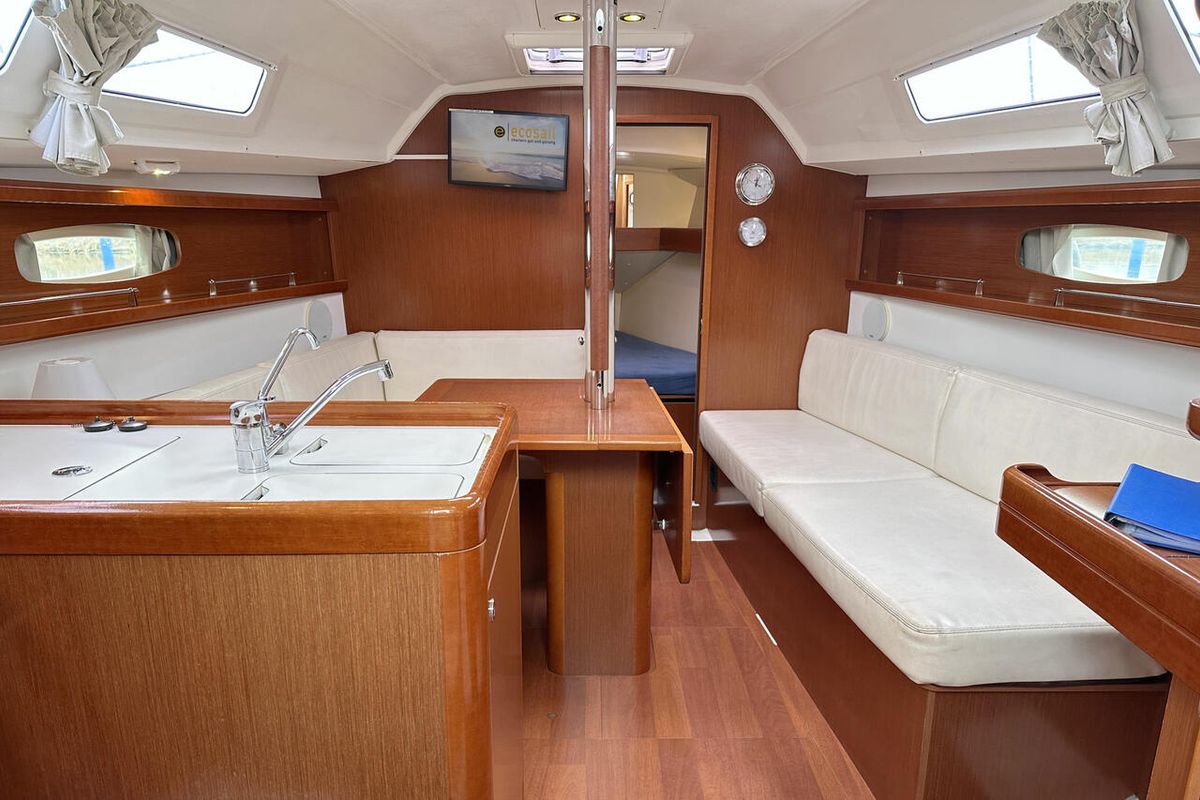 Salon of Sunshine, a Beneteau Oceanis 31 sailboat at Barth, Germany