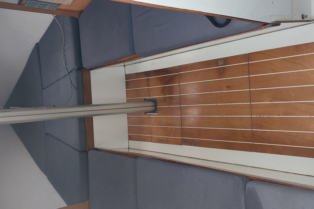 Cabin on Comfort, a Gulet Yatlant 24 sailboat at Baiona, Spain