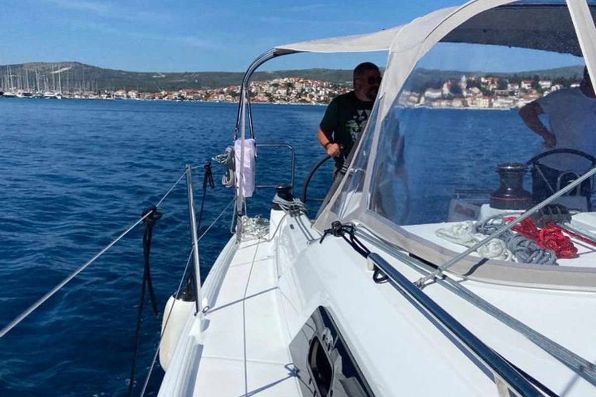 Deck of Ka Nani, a Beneteau Oceanis 34.1 sailboat at Općina Rogoznica, Croatia