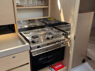 Galley of Ka Nani, a Beneteau Oceanis 34.1 sailboat at Općina Rogoznica, Croatia
