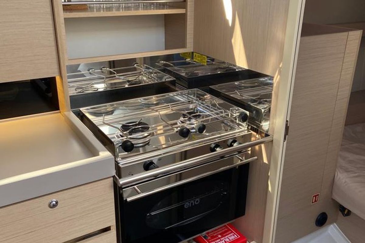 Galley of Ka Nani, a Beneteau Oceanis 34.1 sailboat at Općina Rogoznica, Croatia