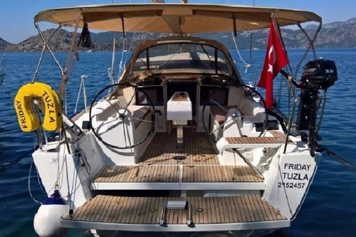 Cockpit of Friday, a Dufour 350 GL sailboat at Fethiye, Turkey