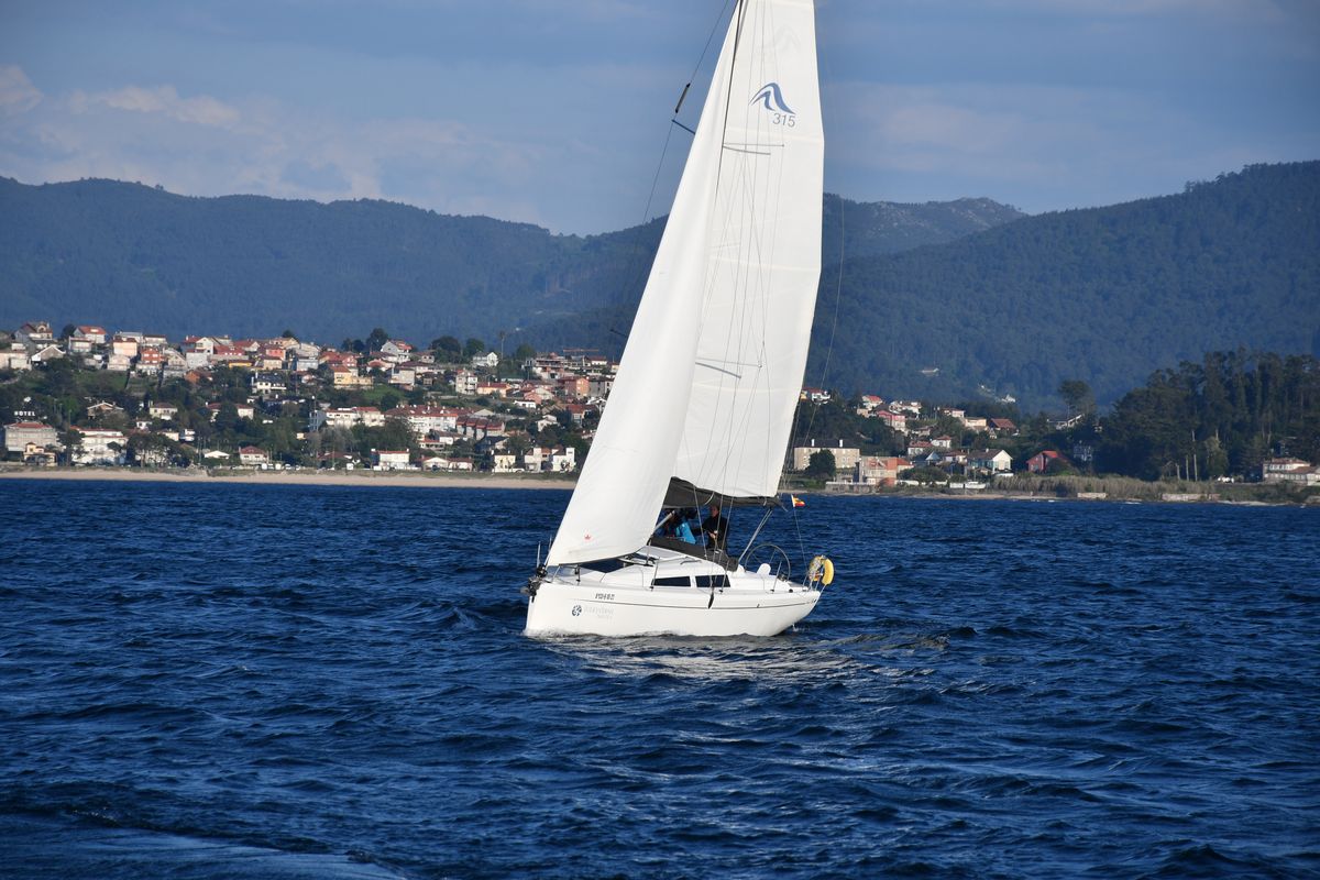 Exterior view of Nautilus, a Hanse Yachts Hanse 315 sailboat at Baiona, Spain
