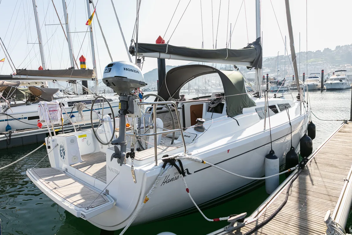 Exterior view of Nautilus, a Hanse Yachts Hanse 315 sailboat at Baiona, Spain
