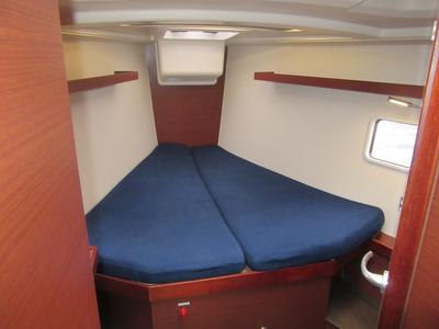 Cabin on Nine, a Hanse Yachts Hanse 418 sailboat at Fisksätra, Sweden