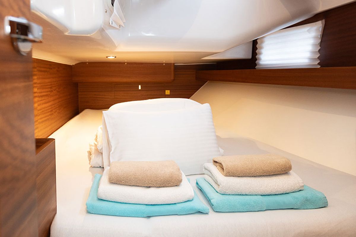 Cabin on Top Secret 2020, a Elan 40.1 sailboat at Primošten, Croatia