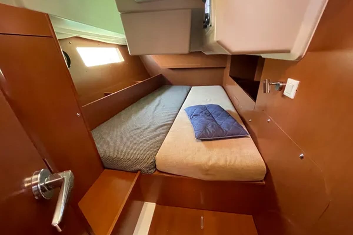 Cabin on Black Lion, a Beneteau Oceanis 41.1 sailboat at Municipal Unit of Ellomenos, Greece