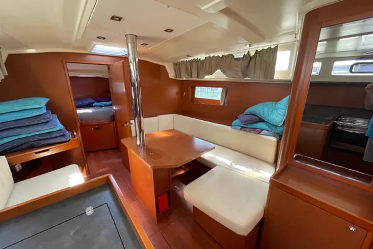 Salon of Black Lion, a Beneteau Oceanis 41.1 sailboat at Municipal Unit of Ellomenos, Greece