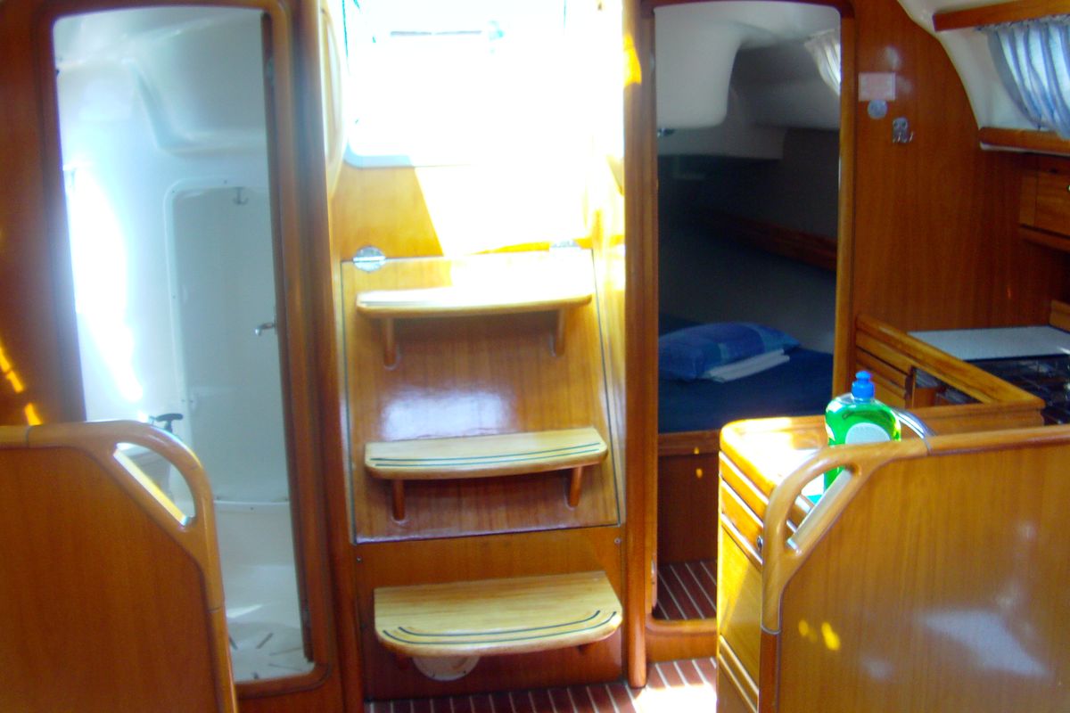 Salon of CATHERINE, a Bavaria 33 Cruiser sailboat at Grad Trogir, Croatia