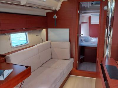 Salon of Pasithea, a Hanse Yachts Hanse 418 sailboat at Lavreotiki Municipal Unit, Greece