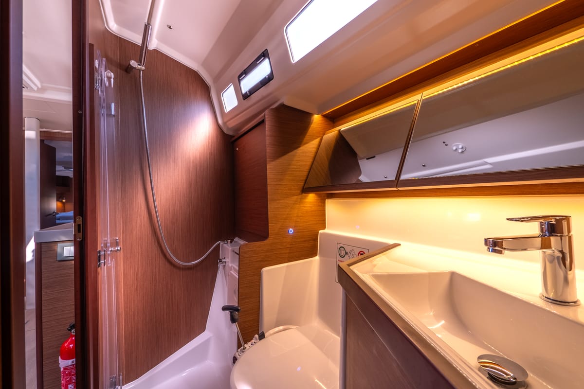 Salon of Mamma Mia, a Beneteau Oceanis 40.1 sailboat at Split, Croatia
