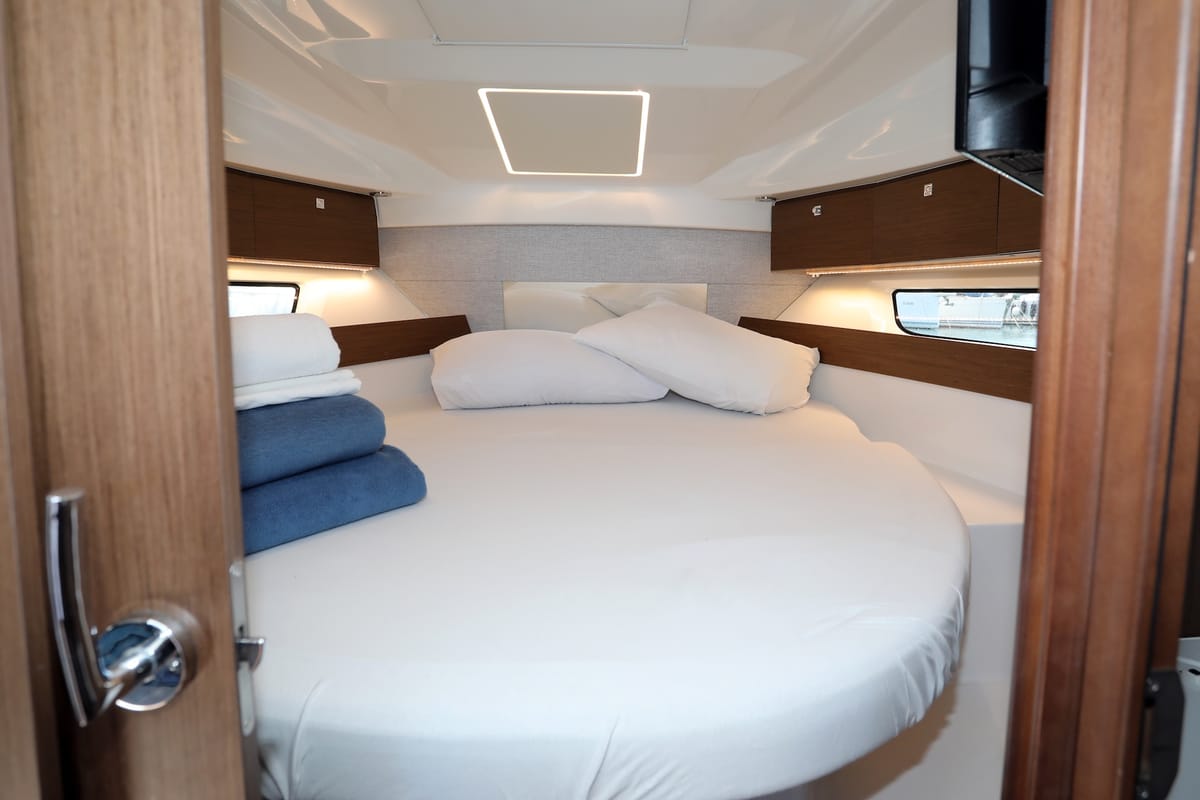 Cabin on Ema, a Jeanneau Merry Fisher 895 motorboat at Split, Croatia