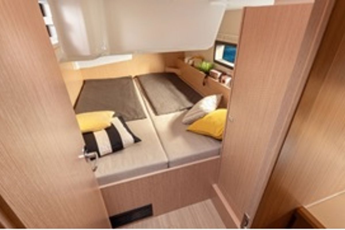 Cabin on MOANA, a Bavaria C42 sailboat at Primošten, Croatia