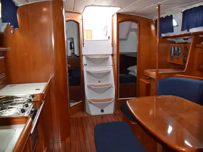 Salon of Sabik, a Beneteau Oceanis 393 sailboat at U Pàize/Carloforte, Italy