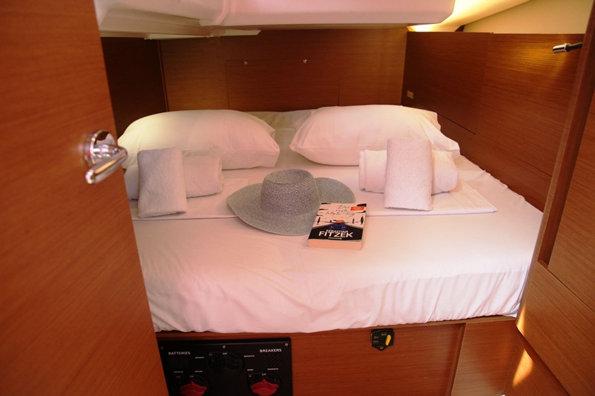 Cabin on Tommy, a Jeanneau Sun Odyssey 440 sailboat at Benitses, Greece