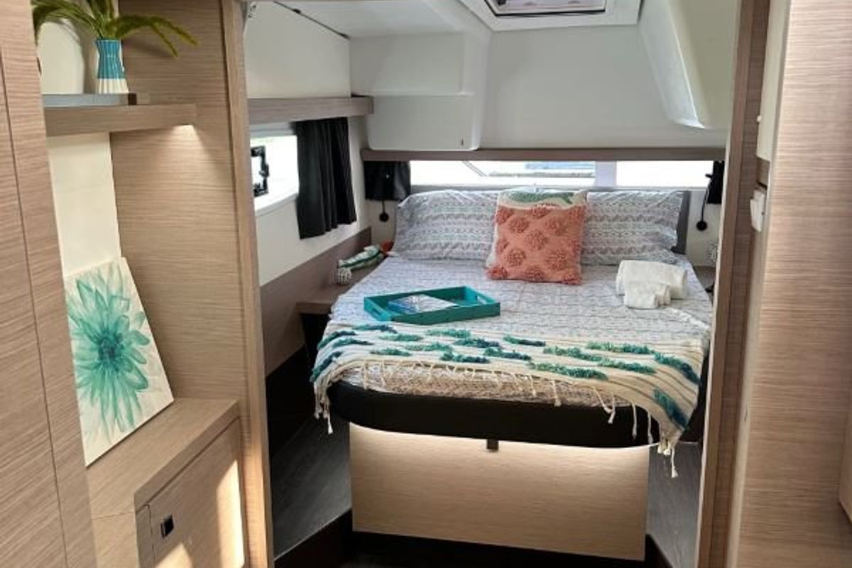 Cabin on Sea Magik, a Fountaine Pajot Isla 40 catamaran at Charlotte Amalie, United States