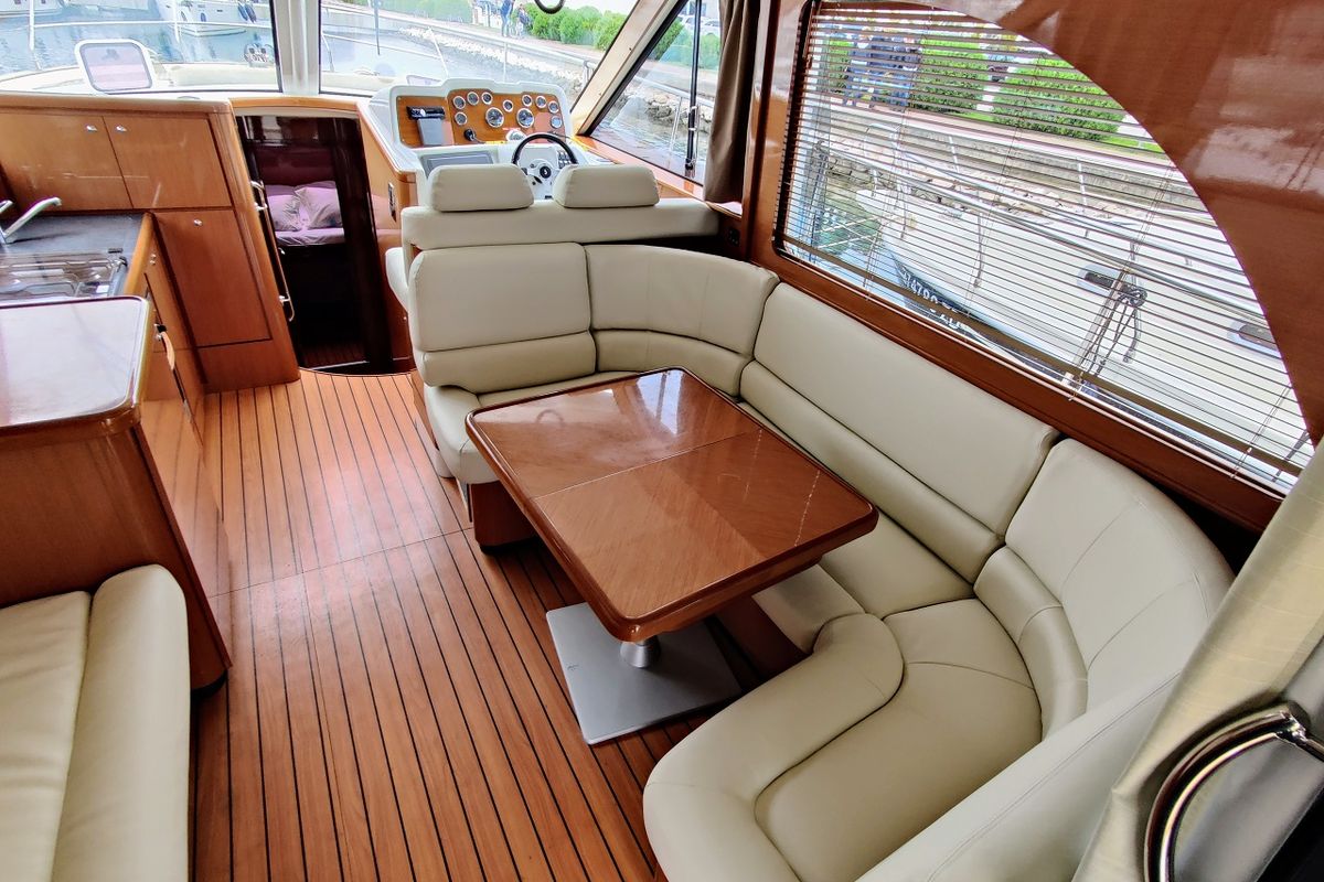 Salon of Ardea, a Beneteau Antares 13,80 yacht at Općina Sukošan, Croatia