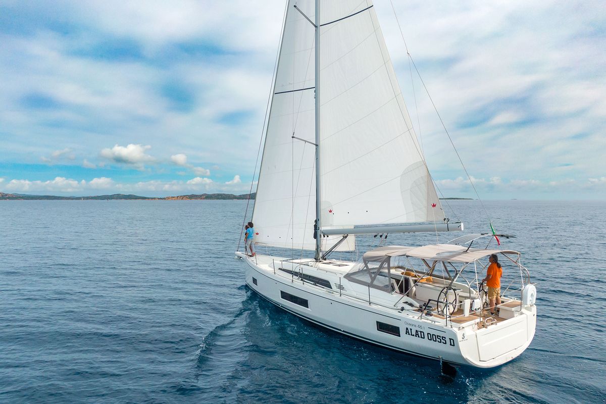 Circe, a Beneteau Oceanis 46.1 sailboat at Cannigione, Italy