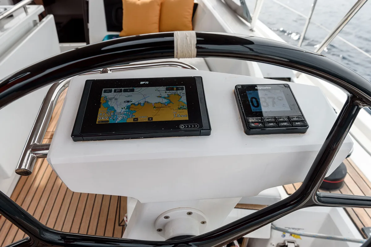 Circe, a Beneteau Oceanis 46.1 sailboat at Cannigione, Italy