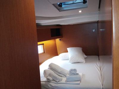 Cabin on Malafemmena, a Beneteau Oceanis 51.1 sailboat at Cannigione, Italy
