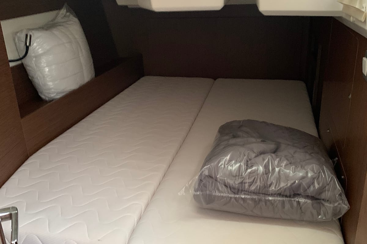 Cabin on Amalthia, a Beneteau Oceanis 46.1 sailboat at Municipal Unit of Ellomenos, Greece