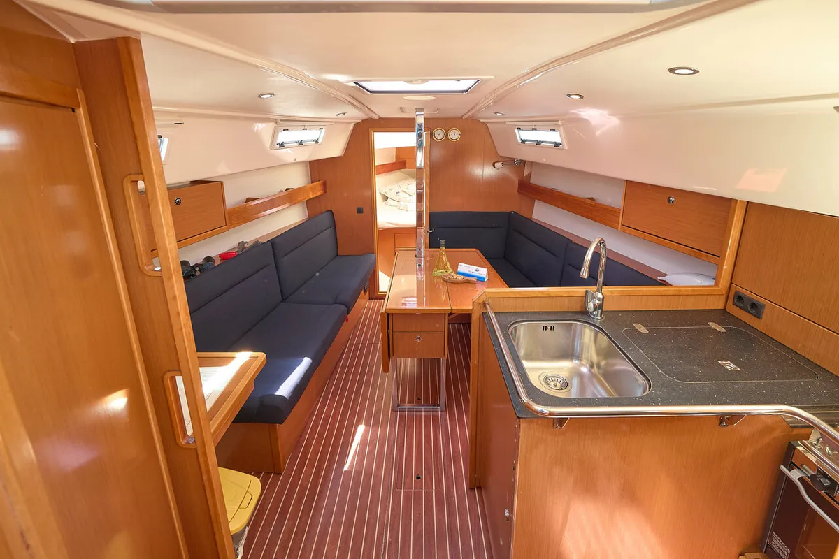 Salon of Toni, a Bavaria Cruiser 37 sailboat at Grad Trogir, Croatia