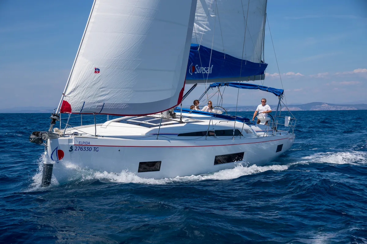 Exterior view of Sunsail 46 Mon Classic, a Beneteau Oceanis 46 sailboat at Općina Marina, Croatia