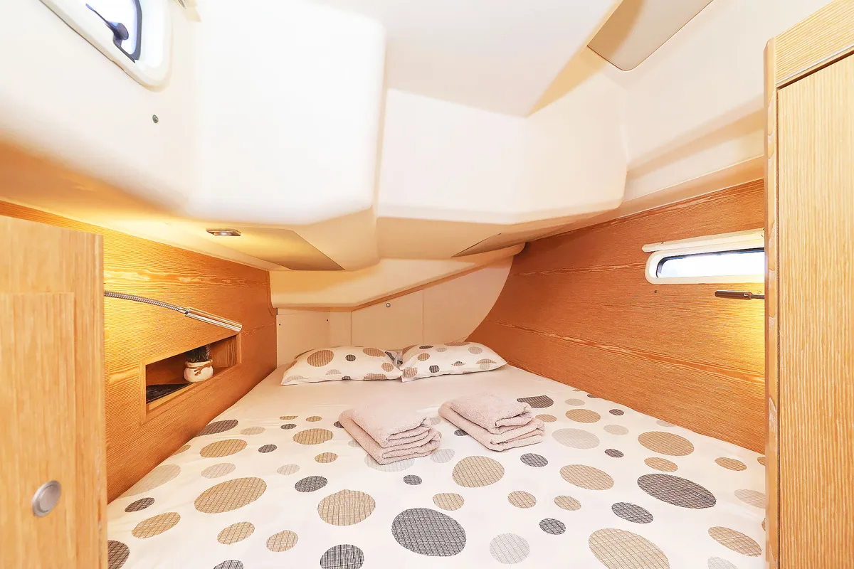 Cabin on Lorelei, a Hanse Yachts Hanse 455 sailboat at Grad Kaštela, Croatia