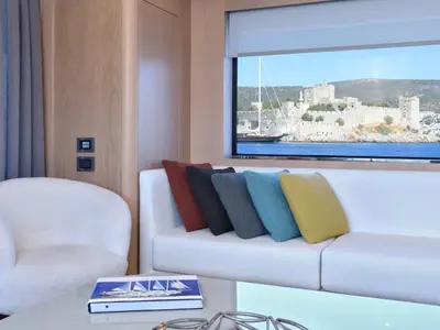Ukiel, a Aegean Explorer M26 yacht at Olbia, Italy