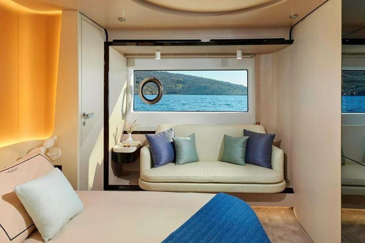 Head on OMR Group, a Azimut 78 Fly yacht at Podstrana - Miljevac, Croatia