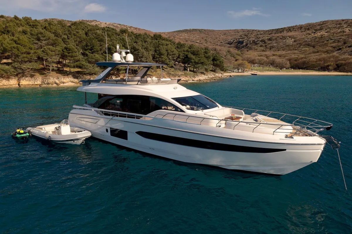Exterior view of OMR Group, a Azimut 78 Fly yacht at Podstrana - Miljevac, Croatia