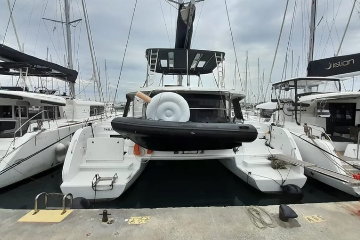 Exterior view of Thalasea, a Lagoon 46 catamaran at Kontokali, Greece